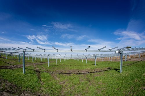 El sistema de paneles solares de Middleton se encuentra en construcción